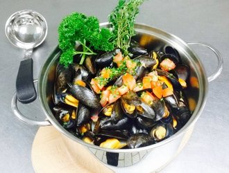 Frische Moules à la provençale