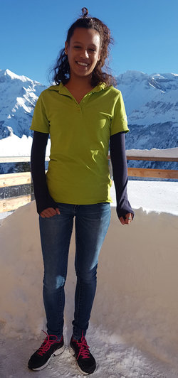 Luisa Bernhard, Service-Angestellte