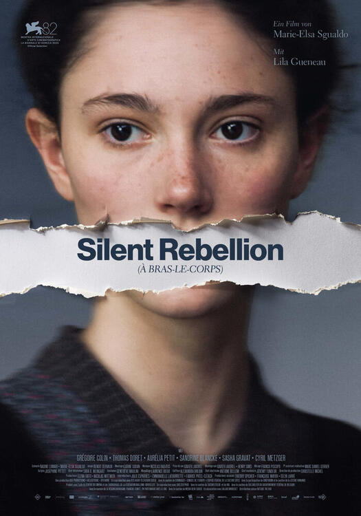 Drama "Silent Rebellion (à bras-le-corps)"
