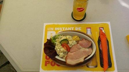 sportbar - restaurant - dorfbeiz adrenalin backpackers hostel - 1