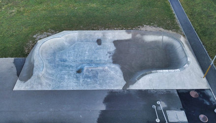 Skatepark Hofstetten-Flüh (Bowl) - 1