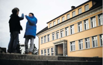 Das%20Schulhaus%20Sunnegrund%201%20wird%20umgenutzt%2C%20was%20aber%20nicht%20der%20Grund%20f%C3%BCr%20die%20Tariferh%C3%B6hung%20ist.%20%28Bild%20Stefan%20Kaiser%29