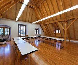 Bibliothek Zug: Dachraum - 1