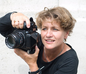 Die Fotografin Bettina Flitner