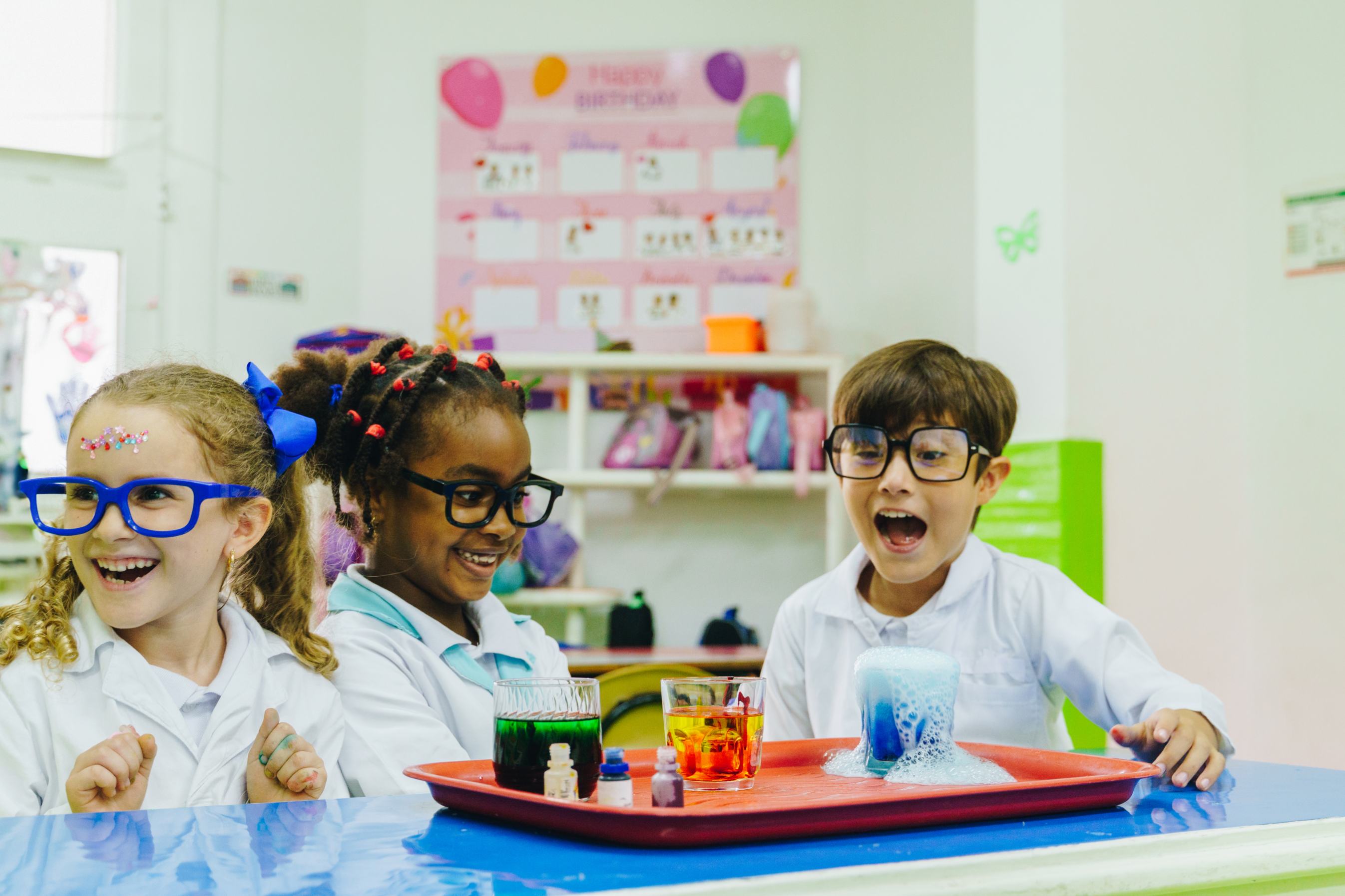 SciStay - Forschen, Entdecken & Staunen für Kinder und Teens.