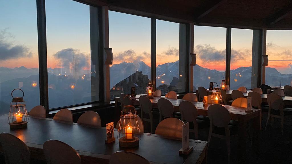 Sonnenaufgangsfahrten zum Mittelallalin