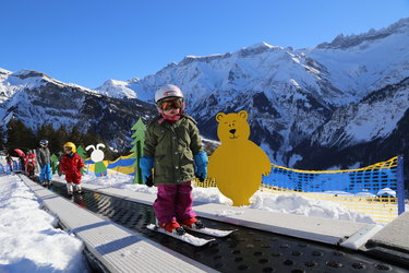 50-Jahr-Jubiläum der Schweizer Ski- und Snowboardschule Elm - 1
