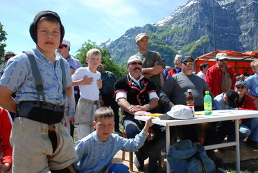 GLA_IMG_Festplatz_Kantonaler_Jungschwingertag_Buchholz_Glarus_2012