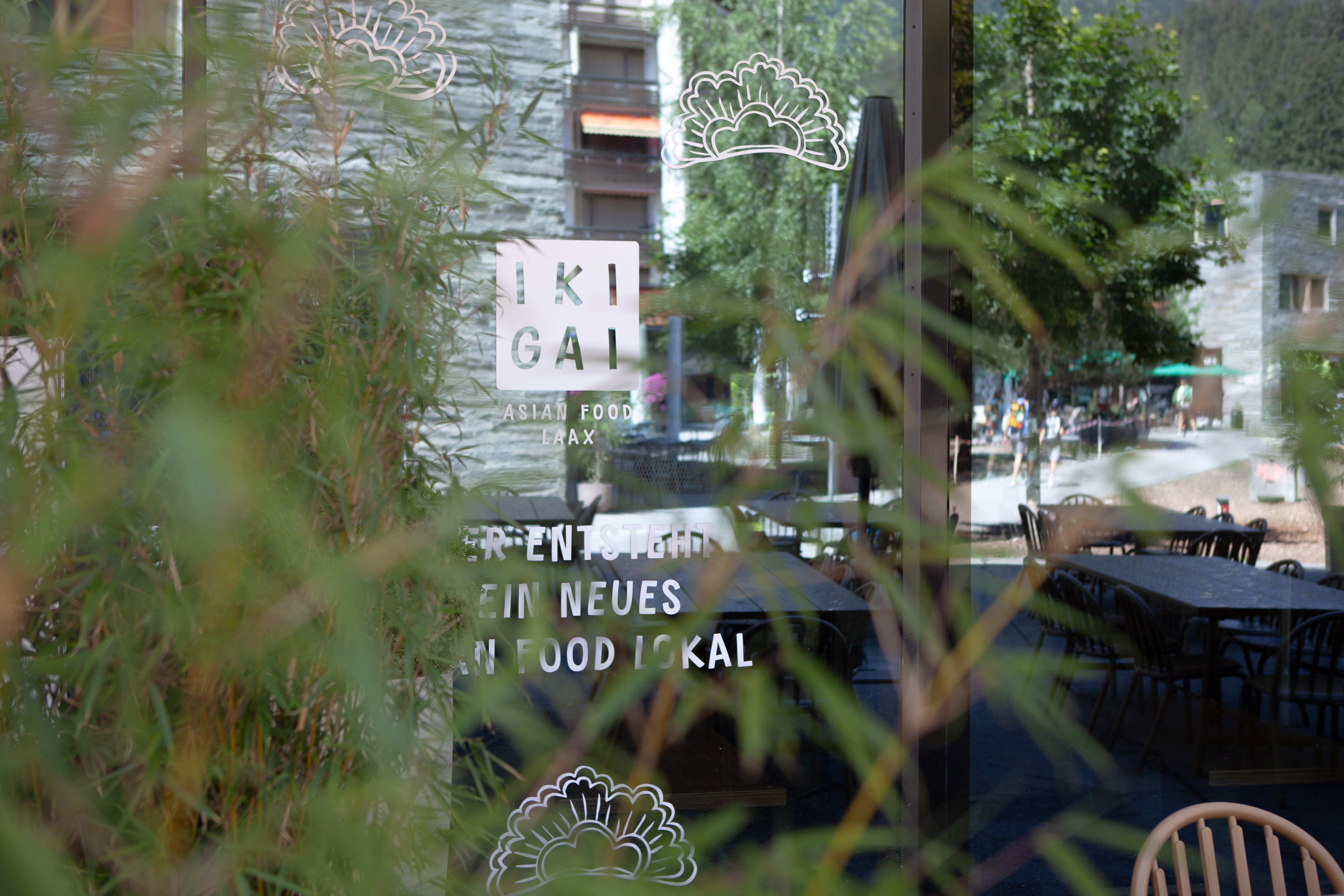 tertiary restaurant image