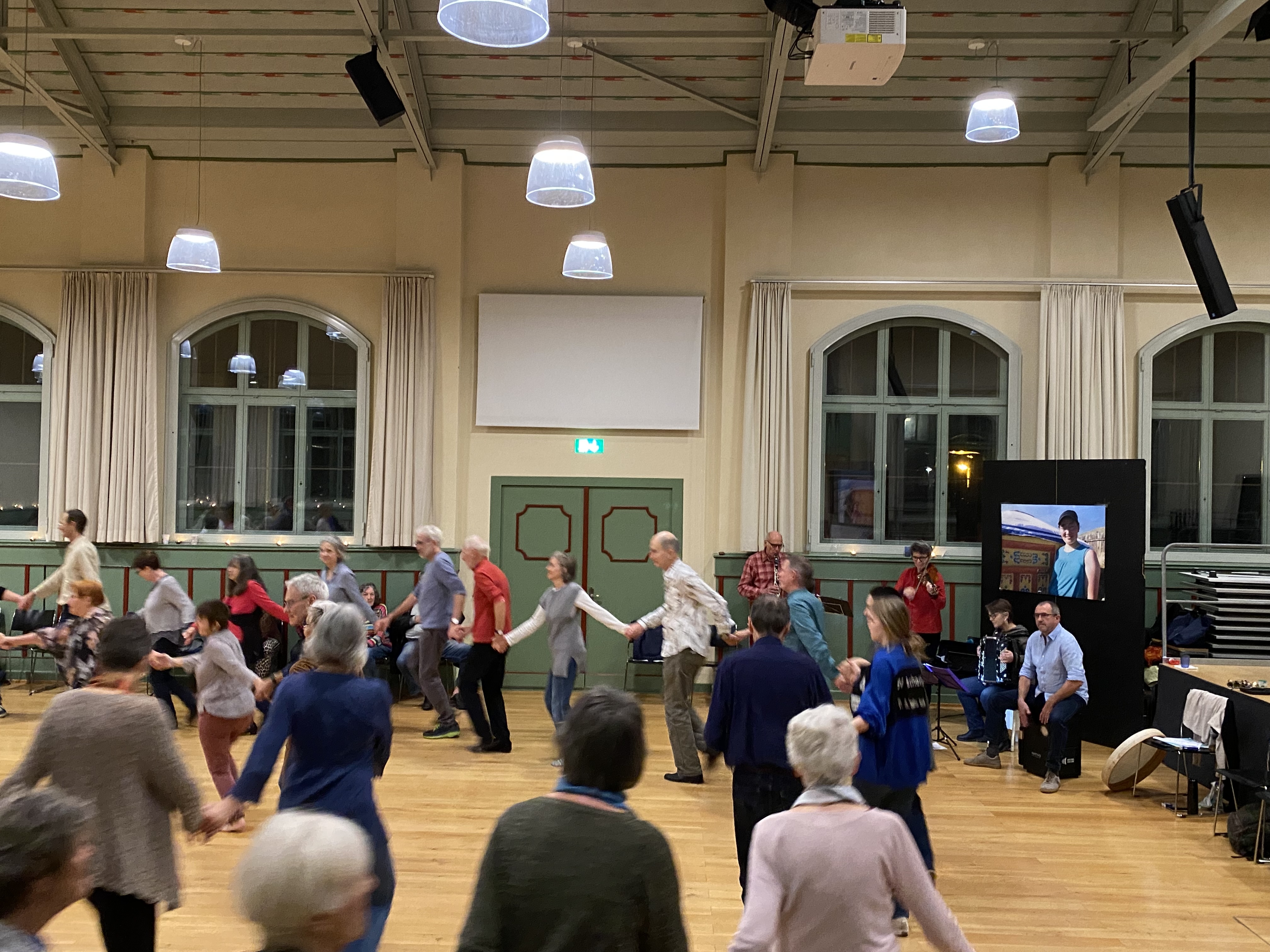 Singen & Tanzen für den Frieden