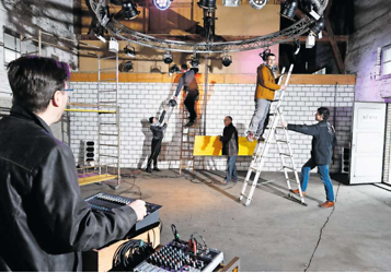 Die%20IG%20Langhuus%20hat%20letzten%20Fr%C3%BChling%20damit%20begonnen%2C%20ihr%20Lagerhaus%20einzurichten.%20%28Bild%20Stefan%20Keiser%29